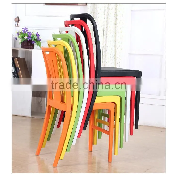 The beauty colorful plastic dinning chair