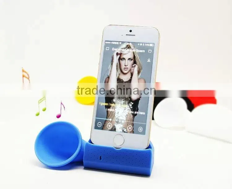 2015 silicone amplifier stand for iphone/silicone mini horn shaped amplifier