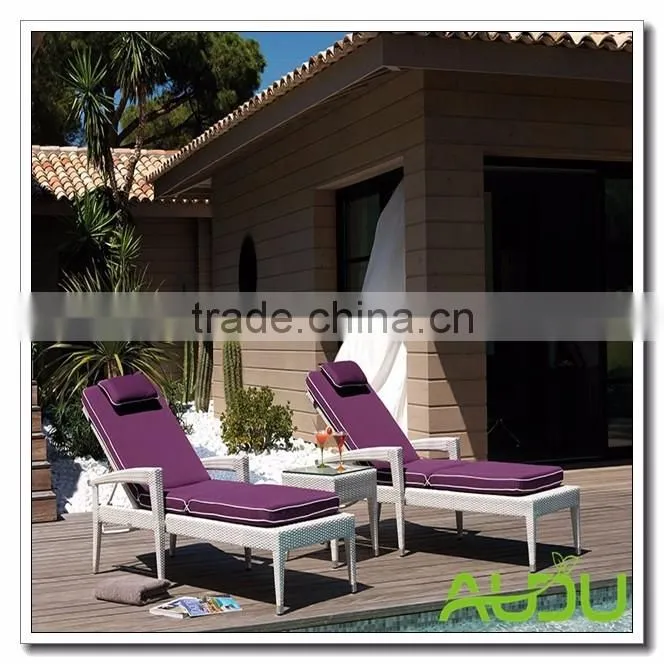 Audu Boston Pool Wicker Outdoor Lounger