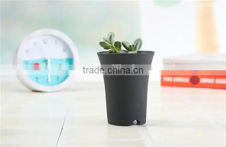 Plastic Flower Pots -Small Size