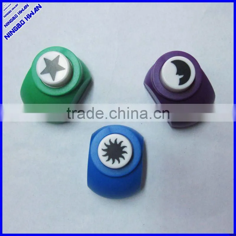 New deisng mini cartoon customer shaped hole punch