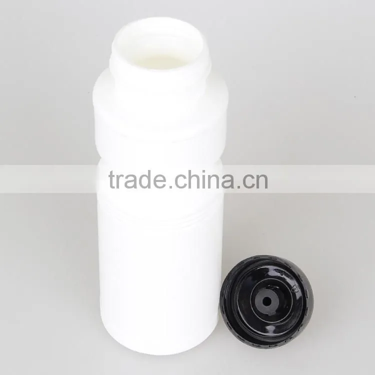 SPORTS BOTTLE /WHITE SPORTS BOTTLE BOTTLE WITH BLACK CAP