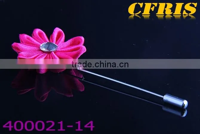 2016 New arriving coniferous flower with crystal inlaid lapel pins