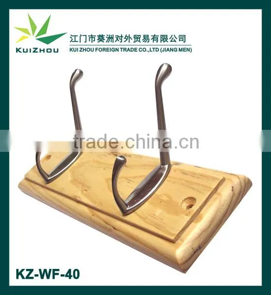 Wooden hanger