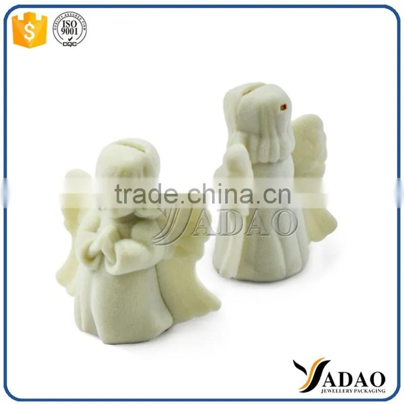 China factory fashion customized flocking plastic jewelry package box
