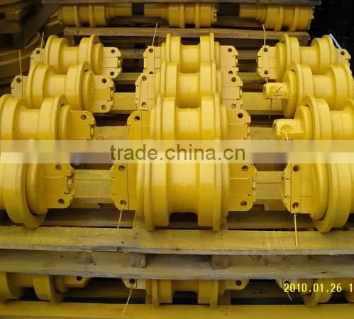 high quality berco part no. cr6152 SF/DF bulldozer track roller for D5H/D6N/D6M