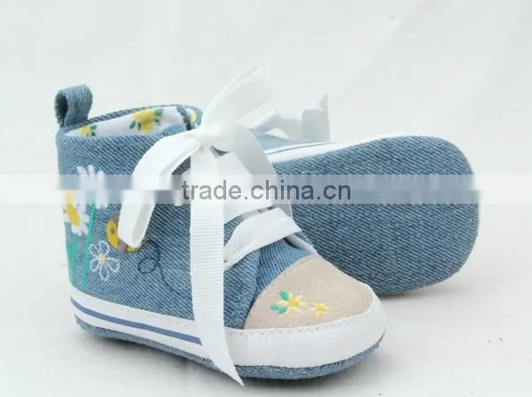 Top quality anti-skid infant boy canvas cotton soft toddler shoes pre-walker sport shoes