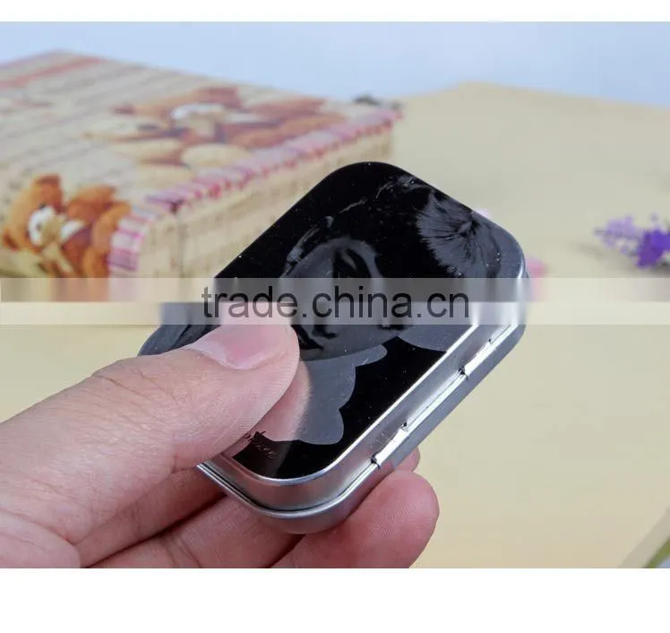 2017 customized Mini square small iron box packaging with logo printing