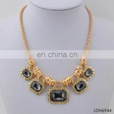 Glass ruby crystal and gold palting imitation fashion factory wholesale necklace jewelry