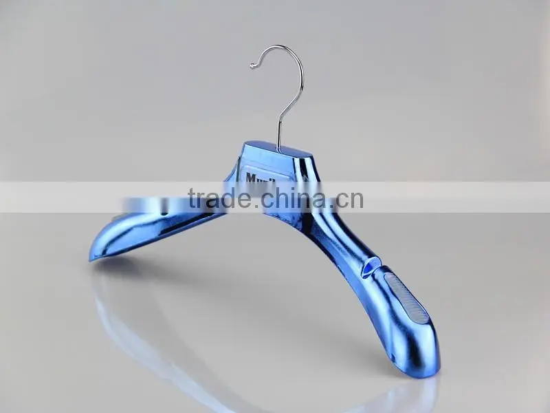 all kinds of color electronic plated hanger with anti-slip rubber for clothes