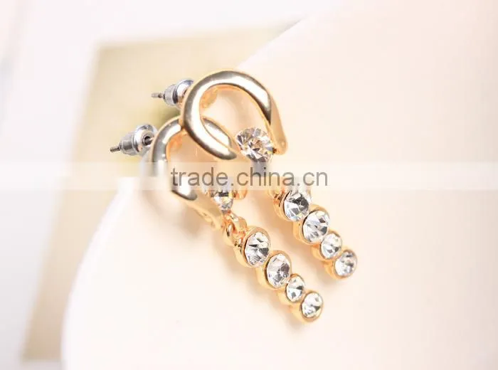 Fashionable design ear studs diamond stud earrings cheap wholesale stud earrings