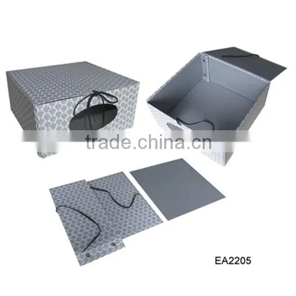 Custom logo and design cardboard box with handle