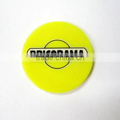 2016 Hot Sale Customized Cheap Beautiful Plastic Coins for Promotional Gifts