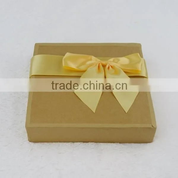 pre tied polyester satin ribbon bow with wire twist