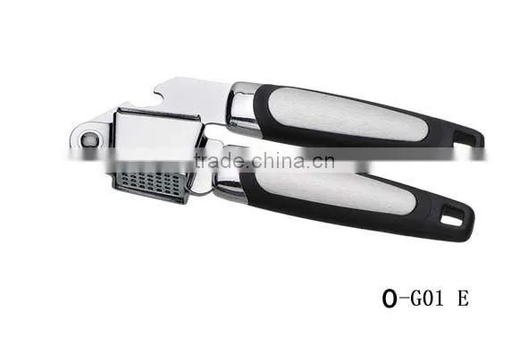 garlic press with bottle opener,garlic masher,garlic tool,kitchen tool