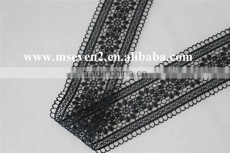 2016 fashiona design 100% polyester flower lace in black embroidery lace trim decoration lace trim for clothing