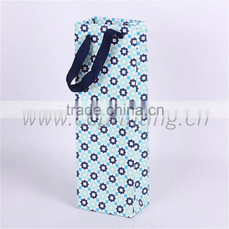 low cost polka dot paper gift bag Free sample supplier