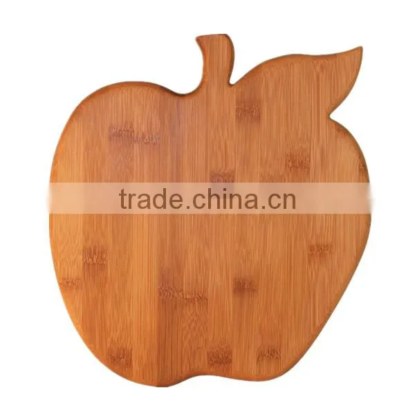 Eco-friendly bamboo vegetable chopping board with holes