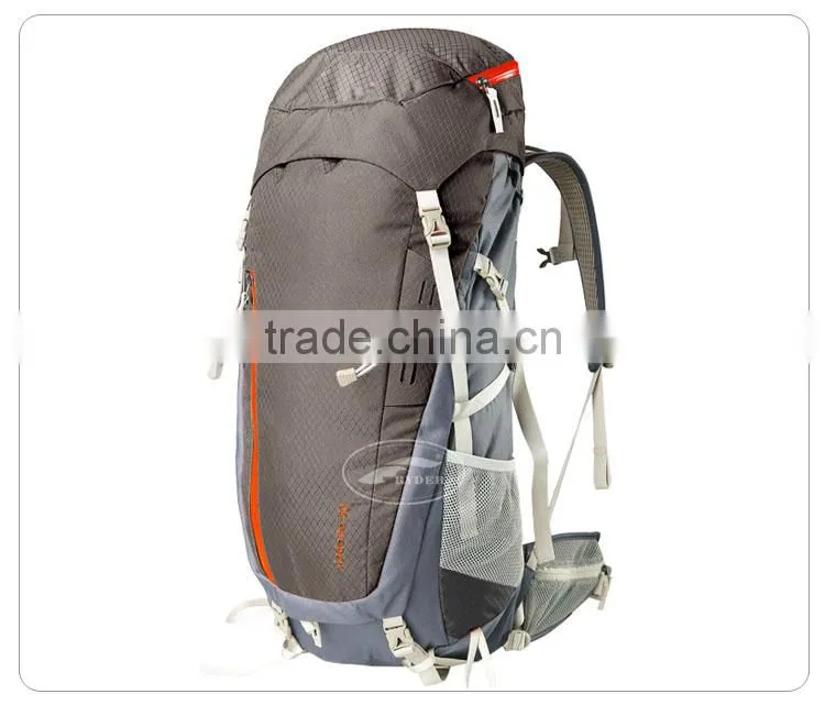 2017 New Design Premium Quality Outdoor Hiking Promotional Travelling Backpack