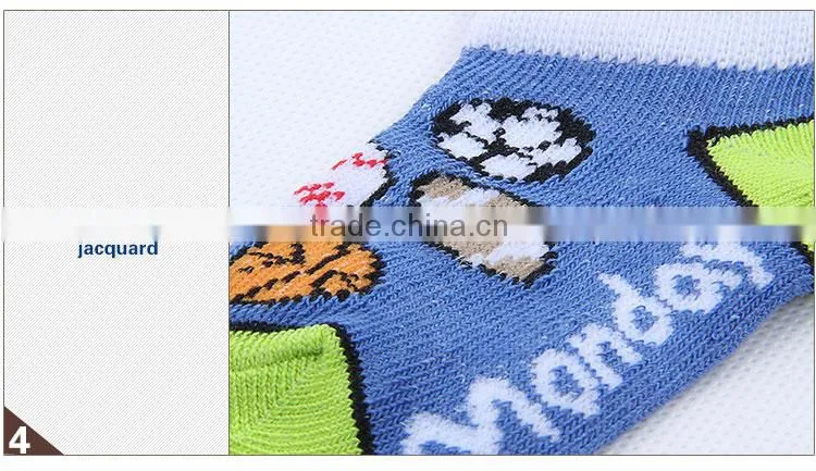 2015 New Cute Soft and Comfortable Cotton Lovely Design Baby socks