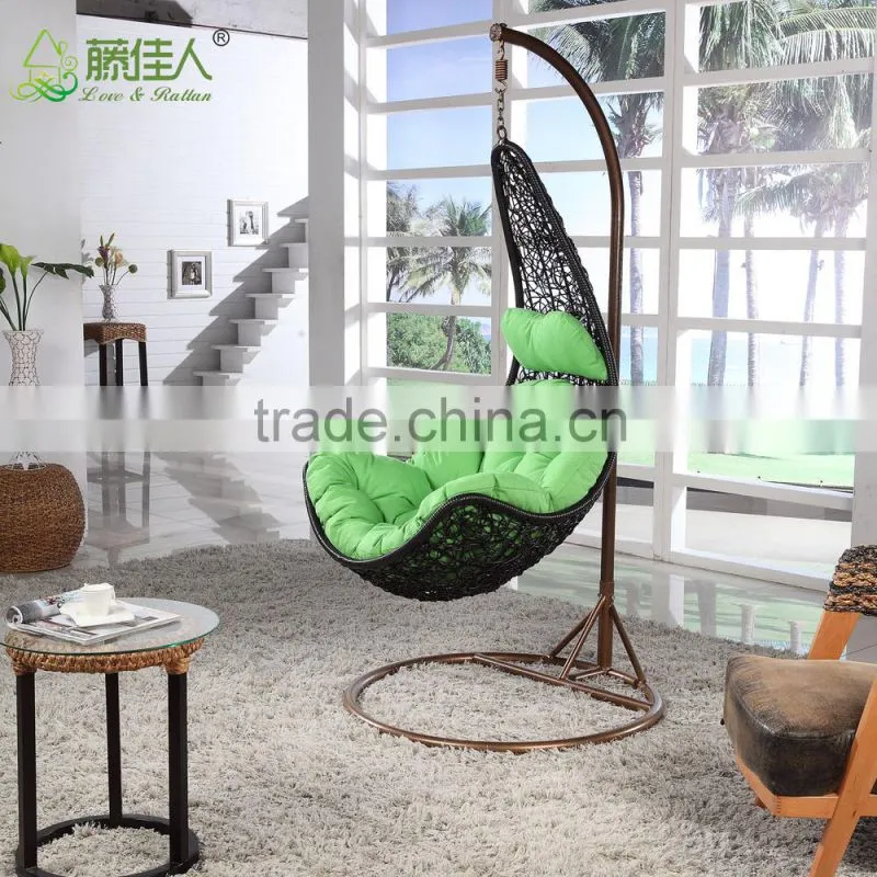 hanging round wicker chair