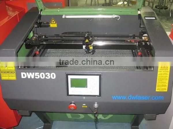 Hot sale portable glass laser engraving machine/factory directly sell laser cutting machine price