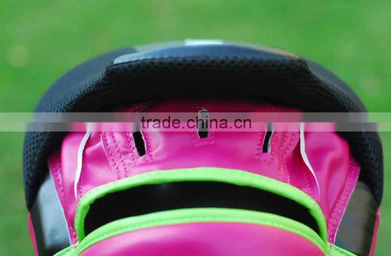 UFC MMA Pretorian Focus Pads Professional Competition Curved Boxing Focus Pads
