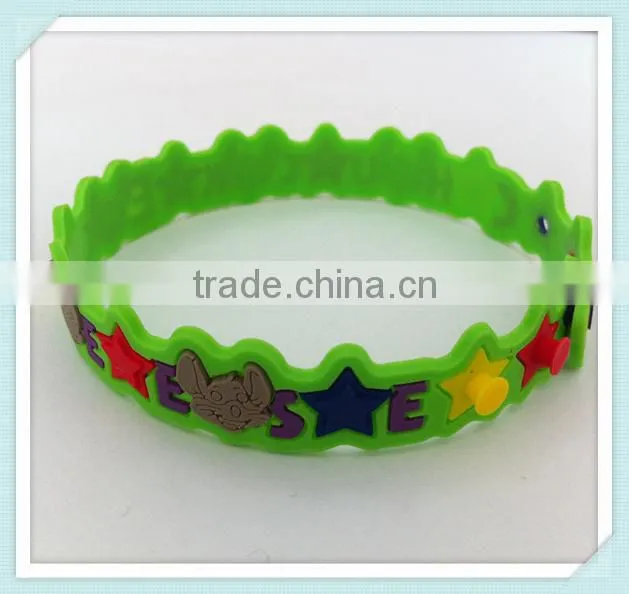 high quality adjustable pvc wristband custom rubber bracelet