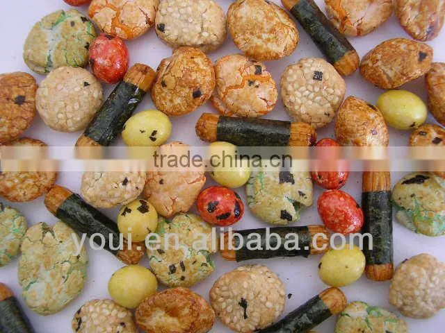 Nori Rice Crackers and Coated Peanuts Mix