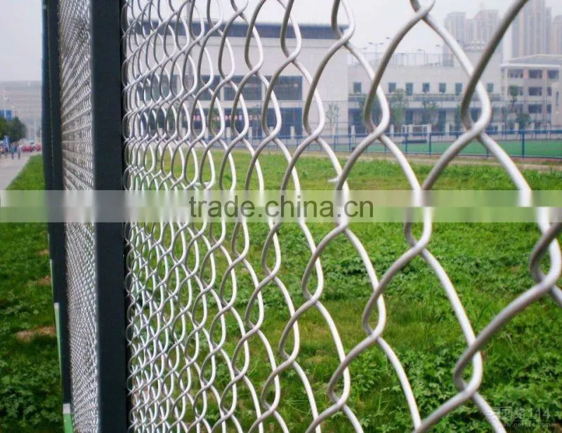 chain link fence