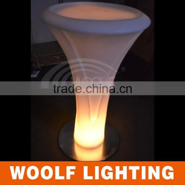 Fashionable Look Nightclub Graceful LED Glowing Bar Round Cocktail Table
