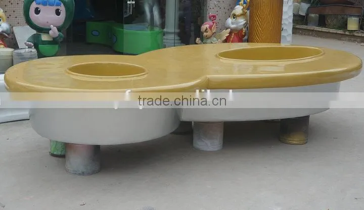 Fiberglass modern round chair
