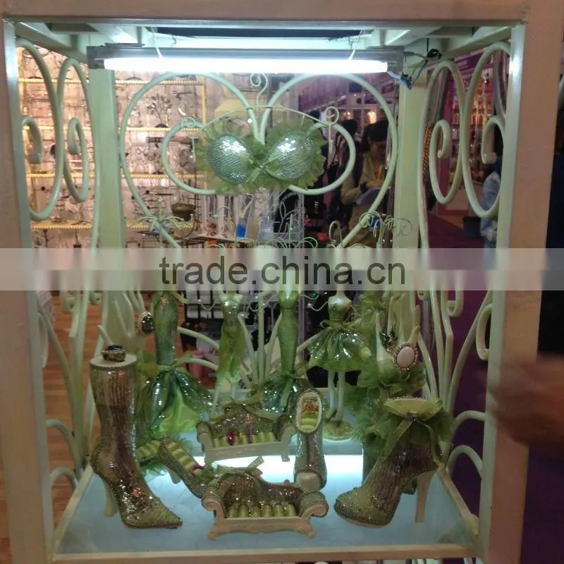 Fashion Metal Wall Digital Clock Wholesale