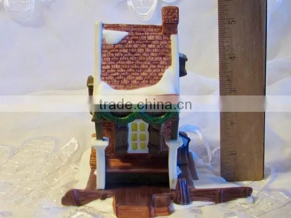 Small Snow Cottage Heritage Village, Table Decor Small Village