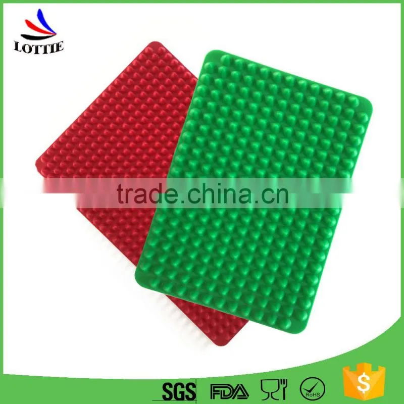 Hot selling Food grade green heat insulated Anti-skid silicone coasters from china