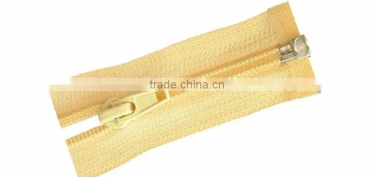 #7 A/L Nylon Zipper or Zips