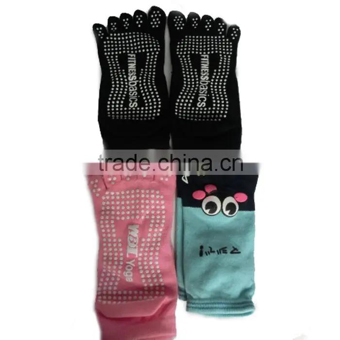 2016 spring new soild knitted five toe socks men