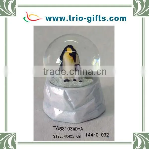 Snow balls,Water globe polyresin seal
