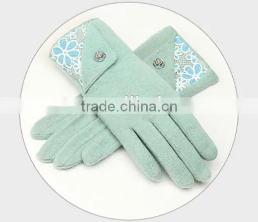Elegant Lace Design Touch Screen Gloves For Smartphone/Laptop/ipad