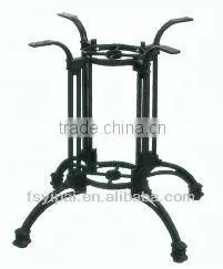 used black cast iron table base (F25)
