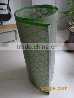 Hook strip soft shaker screen