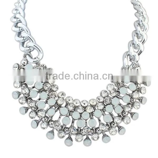 2016 New fashion necklace, temperament rhinestone statement necklace