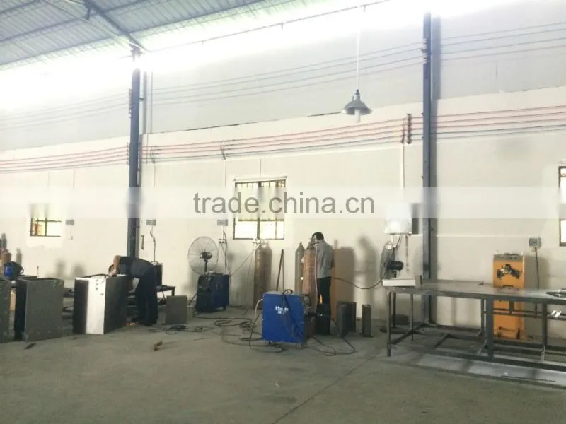 Laboratory Wall Mounted Stainless Steel Safety Shower for Wholesale