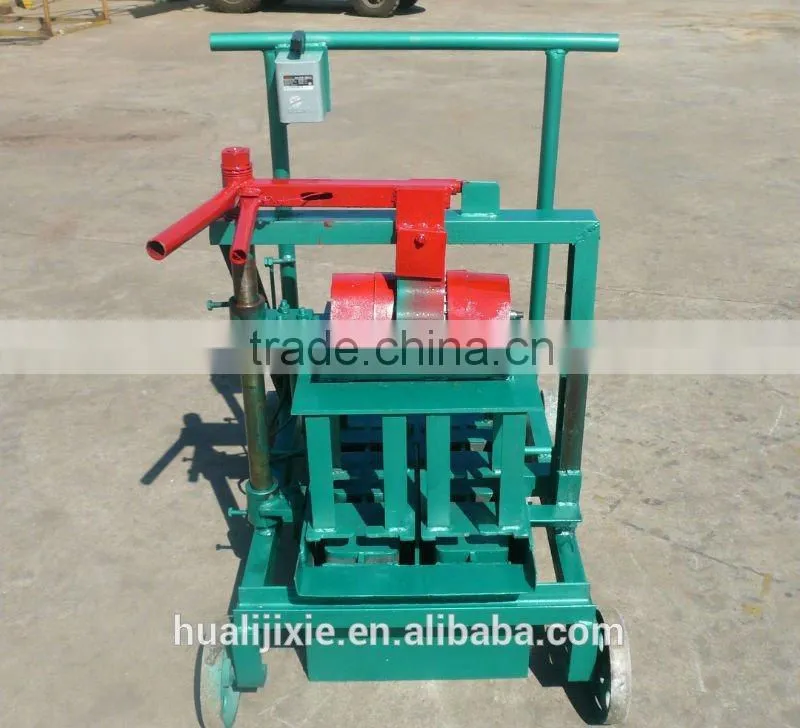 mini egg-laying cement brick making machine QMR2-45 laying a concrete block used