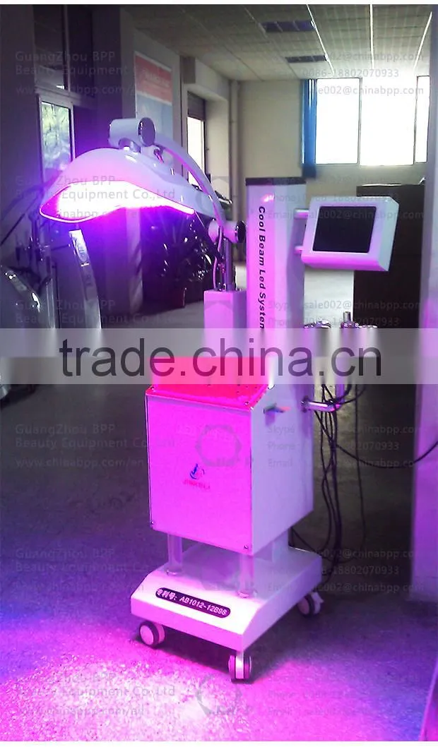 2015Excellent needle free mesotherapy machine with skin detection head