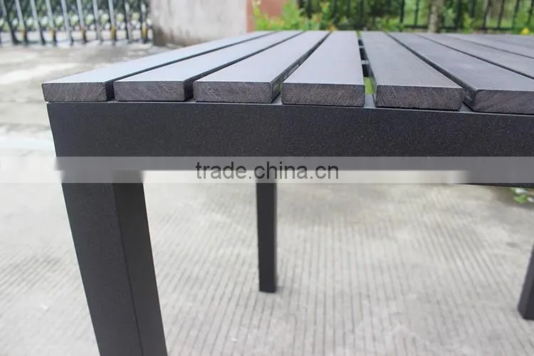 Plastic wood Material and Dining Room Furniture table