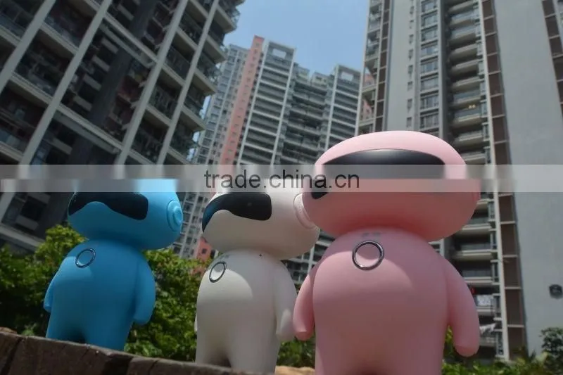 Artificial intelligant robot for early education, Chinese-English, Simultaneous interpretation, Assistance of life, Standby