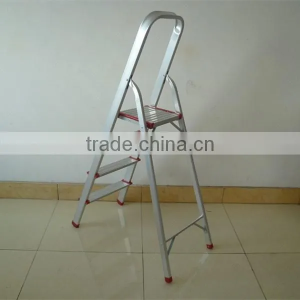 Aluminium straight folding ladder