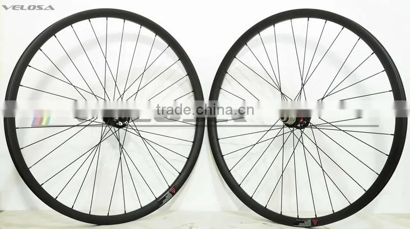Mountain bike hookless XC offset tubeless ready wide 30mm carbon wheelset clincher pro 29" mtb carbon Asymmetrwheel