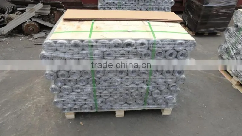 Guangzhou manufacture barbed wire roll price fence
